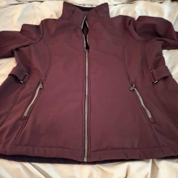 ZeroXposur Women's Dark Burgundy Utility Jacket - Picture 8 of 9